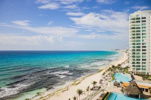 cancun-private-boat-party-caribbean