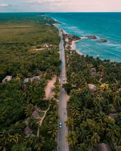 Puerto Morelos beach road drive